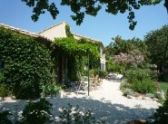 Farmhouse / country house Les Baux De Provence