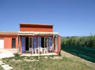 Holiday seasonal rental villa Roussillon