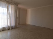 Purchase sale four-room apartment Vallauris