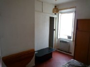 Purchase sale one-room apartment Le Puy Sainte Reparade