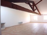 Purchase sale three-room apartment Courthezon