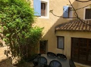 City / village house Malaucene