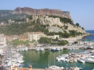 Five-room apartment and more Cassis