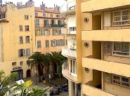 Purchase sale five-room apartment and more Toulon