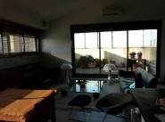 Purchase sale three-room apartment Arles