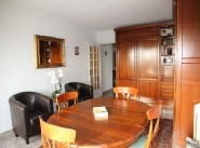 Purchase sale three-room apartment Mandelieu La Napoule