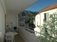 Purchase sale three-room apartment Toulon