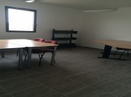 Rental office, commercial premise La Tour D Aigues